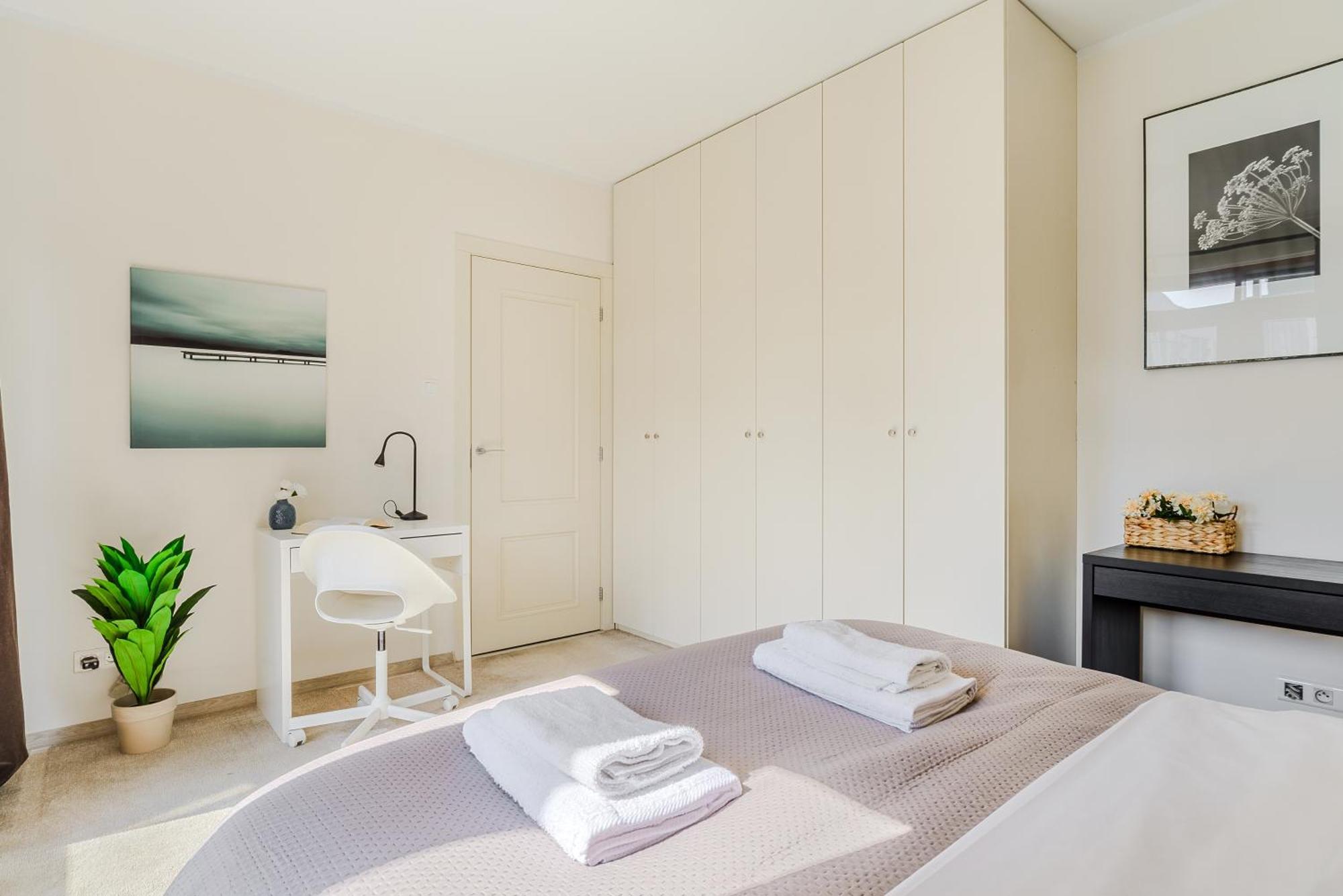 Dworzec Gdanski P&O Apartments Varşovia Exterior foto